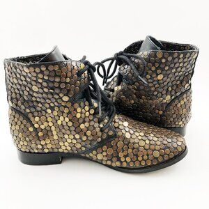 DEENA & OZZY Studded Coin Lace-Up Ankle Boots 8.5